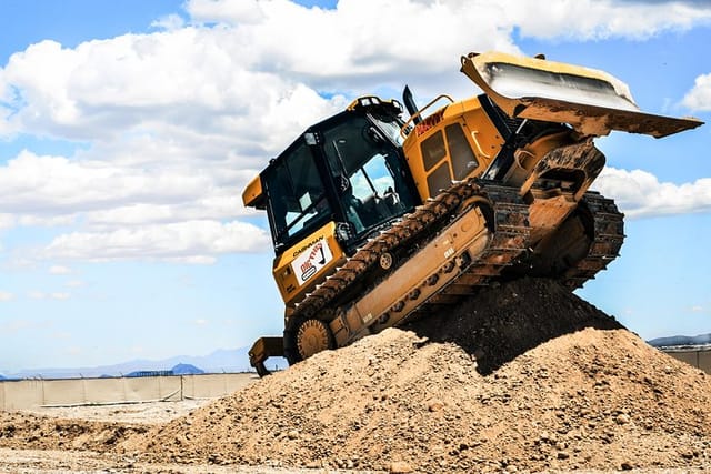 las-vegas-heavy-equipment-playground_1